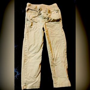 Gap khaki green chino pants, size 4T